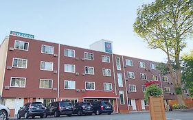 Seasons Inn Halifax